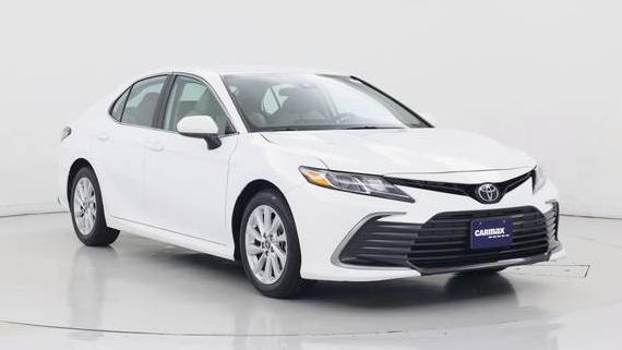 TOYOTA CAMRY 2024 4T1C11AK2RU881916 image