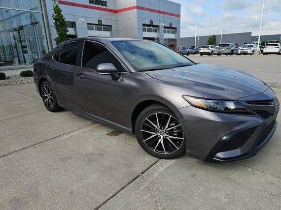 TOYOTA CAMRY 2024 4T1G11AK8RU259712 image