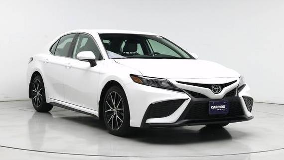 TOYOTA CAMRY 2024 4T1G11AK5RU247985 image