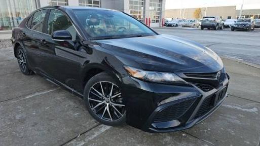 TOYOTA CAMRY 2024 4T1G11AK7RU892315 image