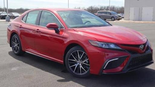 TOYOTA CAMRY 2024 4T1T11AK2RU245691 image
