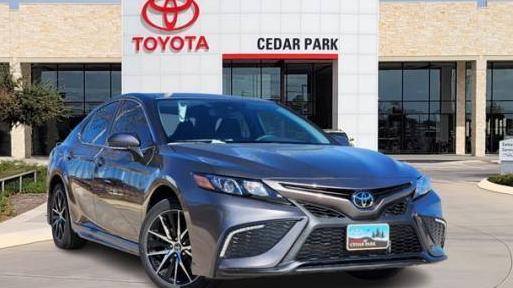 TOYOTA CAMRY 2024 4T1G11AKXRU883768 image