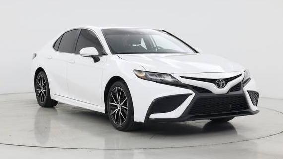 TOYOTA CAMRY 2024 4T1G11AK0RU859835 image