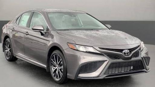 TOYOTA CAMRY 2024 4T1G11AK5RU242754 image