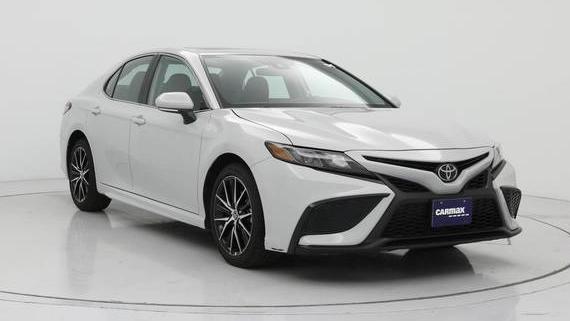 TOYOTA CAMRY 2024 4T1G11AK0RU227580 image