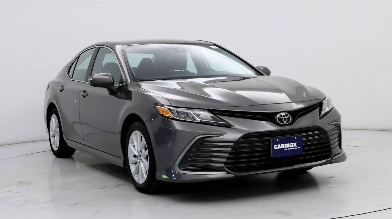 TOYOTA CAMRY 2024 4T1C11AK1RU221446 image