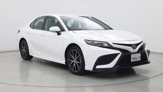 TOYOTA CAMRY 2024 4T1G11AK9RU881204 image