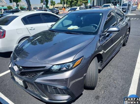 TOYOTA CAMRY 2024 4T1G11AK5RU200388 image