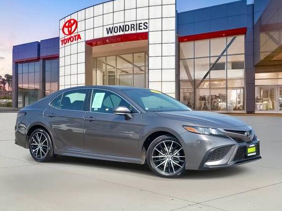 TOYOTA CAMRY 2024 4T1G11AKXRU908460 image