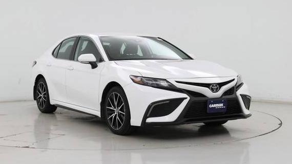 TOYOTA CAMRY 2024 4T1G11AK9RU879582 image