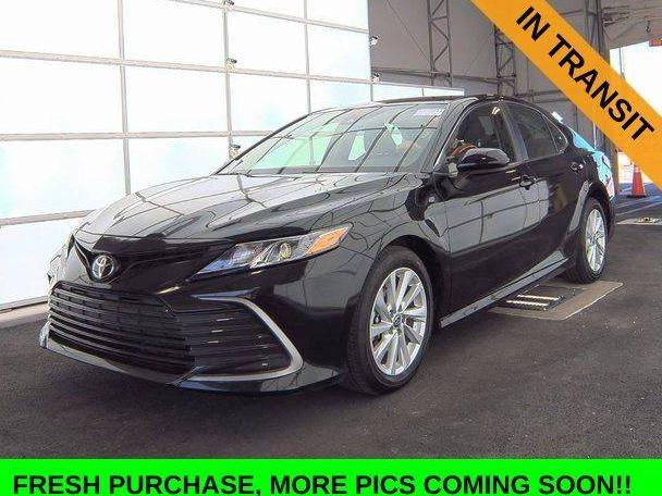 TOYOTA CAMRY 2024 4T1C11AK2RU882404 image