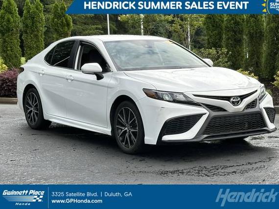 TOYOTA CAMRY 2024 4T1G11AK6RU198778 image
