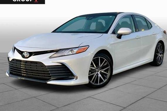 TOYOTA CAMRY 2024 4T1F11AK6RU194810 image