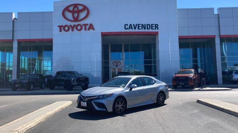 TOYOTA CAMRY 2024 4T1G11AK4RU851608 image