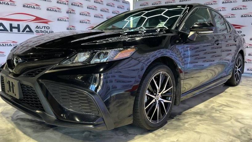 TOYOTA CAMRY 2024 4T1G11BK3RU108792 image