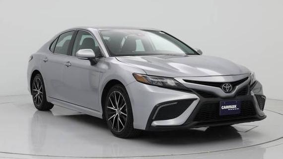 TOYOTA CAMRY 2024 4T1G11AK5RU880390 image