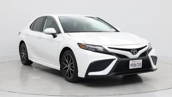 TOYOTA CAMRY 2024 4T1T11AK6RU875861 image
