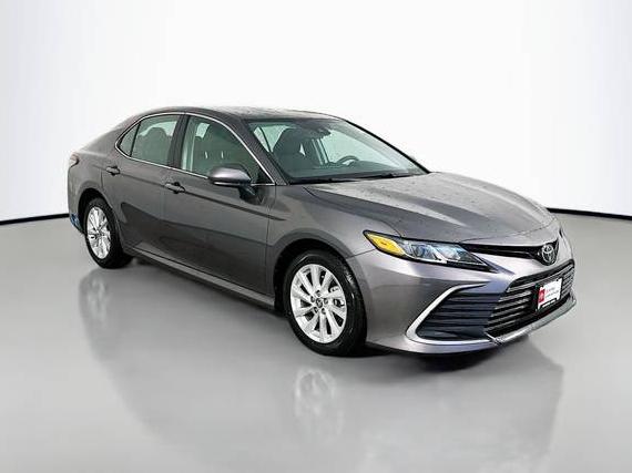 TOYOTA CAMRY 2024 4T1C11AK2RU852576 image