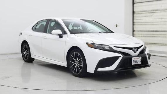 TOYOTA CAMRY 2024 4T1G11AK1RU843997 image