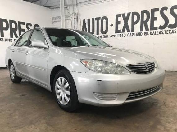 TOYOTA CAMRY 2006 4T1BE32K16U718390 image