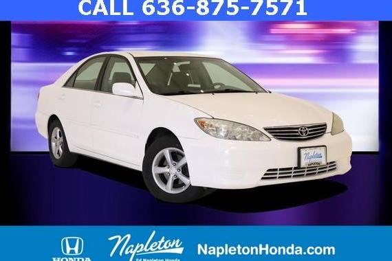 TOYOTA CAMRY 2006 4T1BE32K36U705690 image