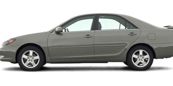 TOYOTA CAMRY 2002 JTDBE32K020035229 image