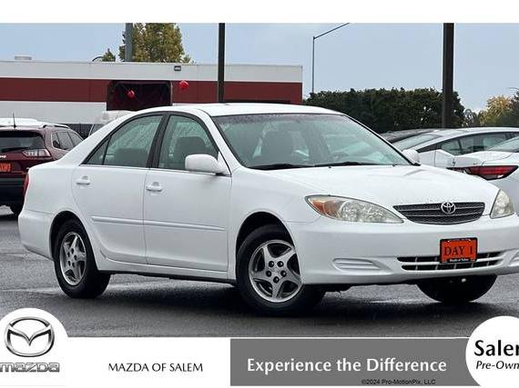 TOYOTA CAMRY 2002 4T1BE32K32U081030 image