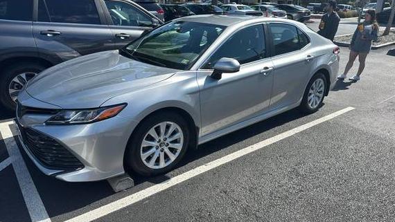 TOYOTA CAMRY 2020 4T1C11AKXLU986260 image