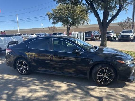 TOYOTA CAMRY 2020 4T1G11AK0LU334250 image