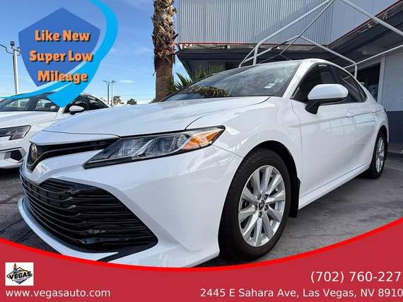 TOYOTA CAMRY 2020 4T1C11AK0LU401654 image