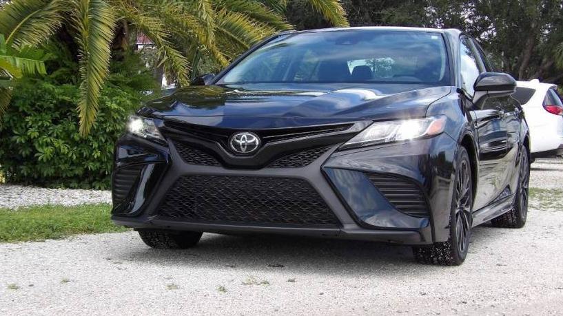 TOYOTA CAMRY 2020 4T1G11AK4LU400573 image