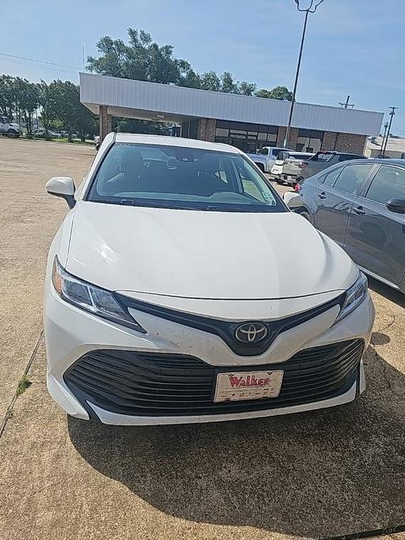 TOYOTA CAMRY 2020 4T1C11AK5LU333710 image