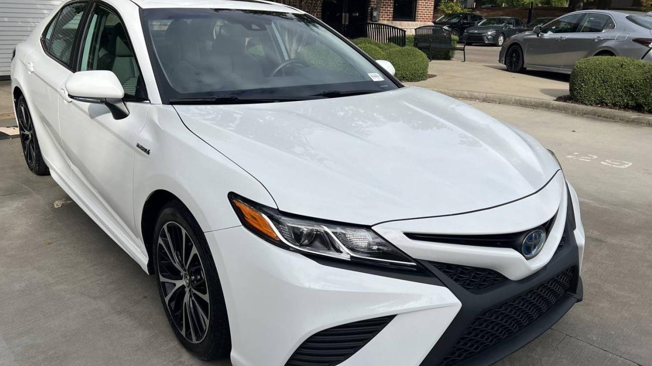 TOYOTA CAMRY 2020 4T1J31AK2LU521831 image