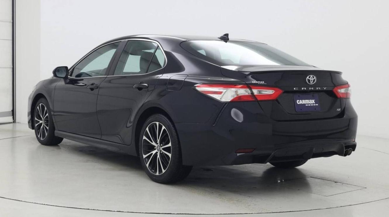 TOYOTA CAMRY 2020 4T1G11AK0LU889215 image