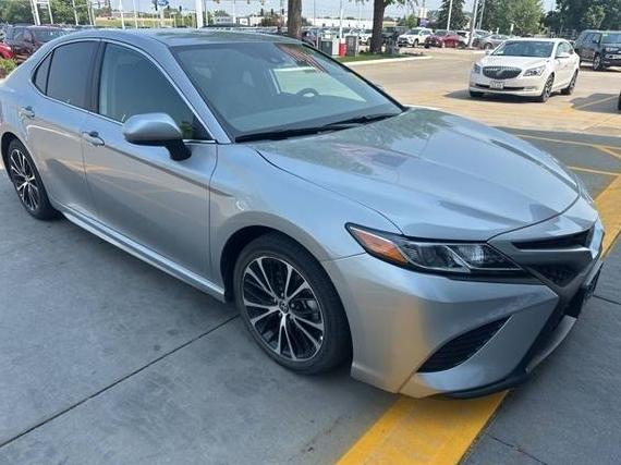 TOYOTA CAMRY 2020 4T1G11AK3LU969155 image