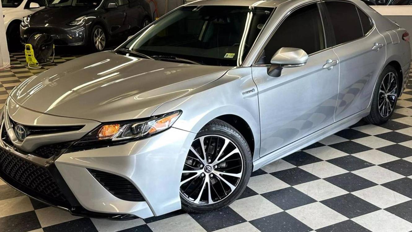 TOYOTA CAMRY 2020 4T1J31AK0LU530687 image