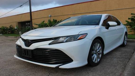 TOYOTA CAMRY 2020 4T1C11AK0LU925824 image