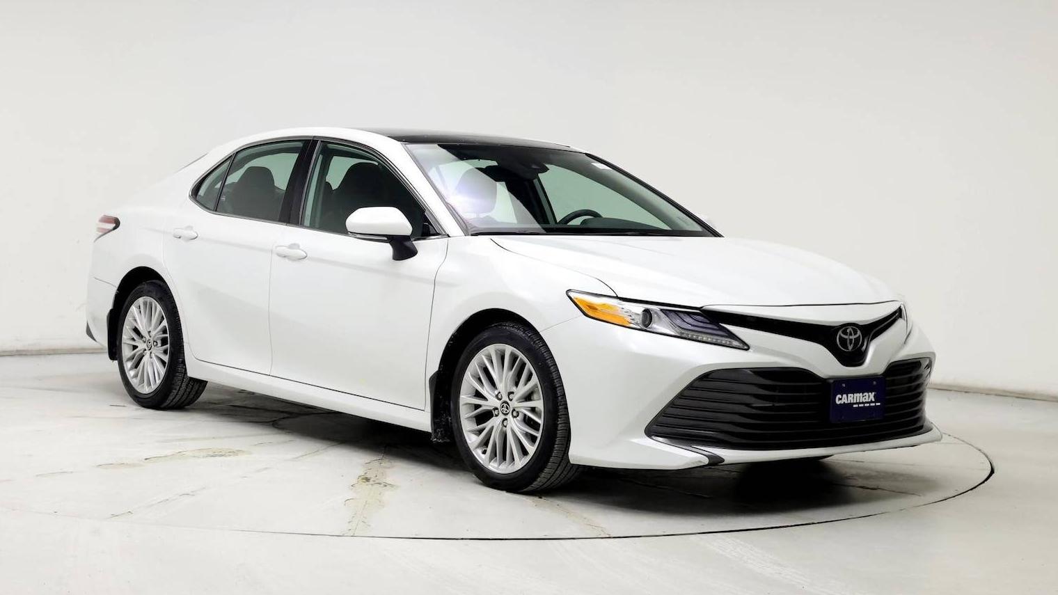 TOYOTA CAMRY 2020 4T1F11BK5LU009619 image