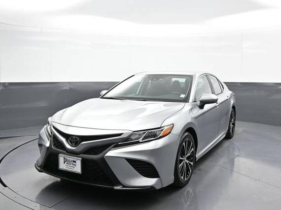 TOYOTA CAMRY 2020 4T1G11AK5LU907370 image