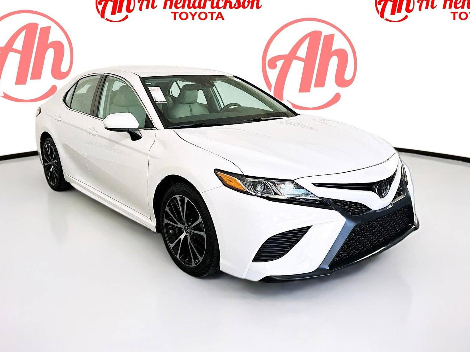 TOYOTA CAMRY 2020 4T1G11AK6LU982255 image