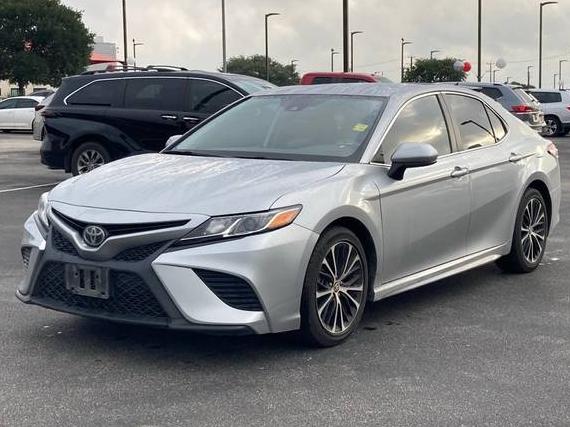 TOYOTA CAMRY 2020 4T1G11AK5LU505414 image