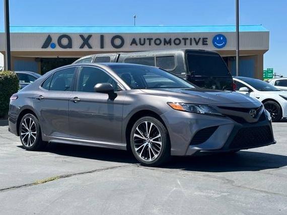 TOYOTA CAMRY 2020 4T1G11AKXLU944768 image