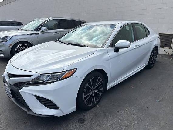 TOYOTA CAMRY 2020 4T1G11AK1LU929558 image TOYOTA CAMRY 2020 4T1G11AK1LU929558 image