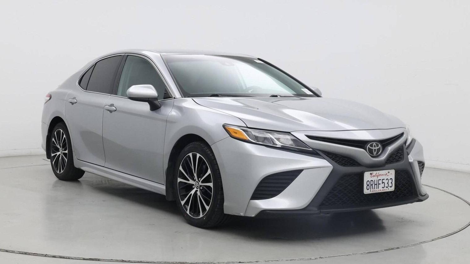 TOYOTA CAMRY 2020 4T1G11AK7LU933906 image