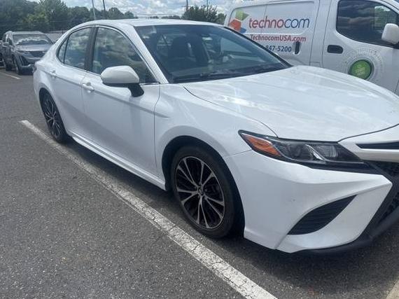 TOYOTA CAMRY 2020 4T1G11AK9LU875264 image