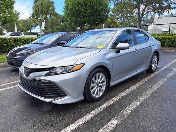 TOYOTA CAMRY 2020 4T1C11AK3LU376619 image