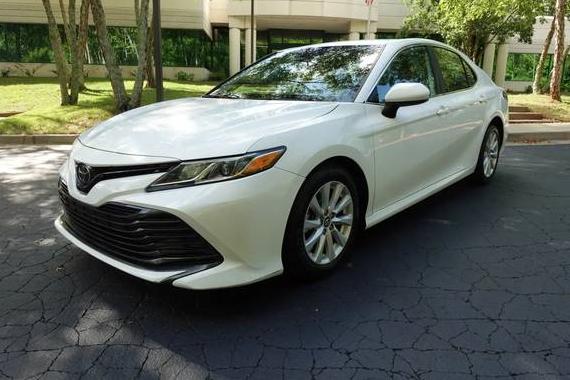 TOYOTA CAMRY 2020 4T1C11AK2LU937912 image