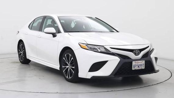 TOYOTA CAMRY 2020 4T1G11AK6LU898601 image