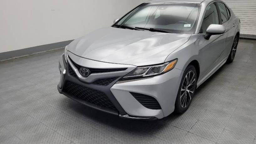 TOYOTA CAMRY 2020 4T1G11AKXLU343246 image