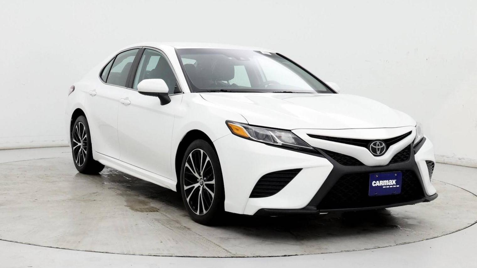 TOYOTA CAMRY 2020 4T1G11AK7LU884223 image